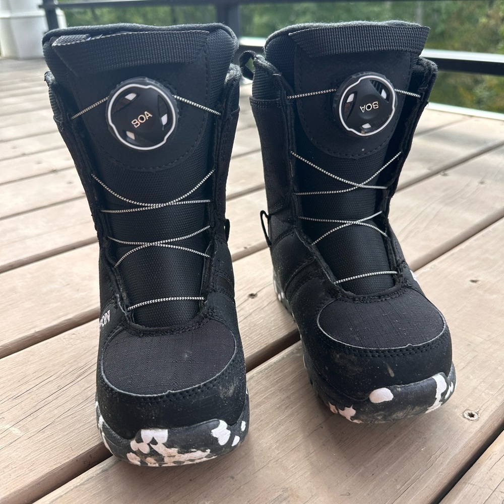 Burton Black Grom BOA Snowboard Boots